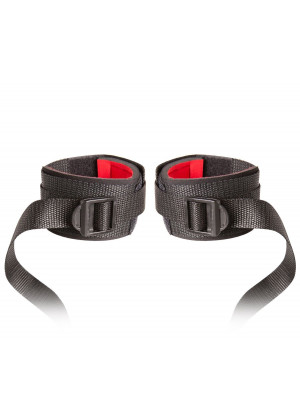Манжеты на запястья с ремнями для крепления Buckled Hand Restraints