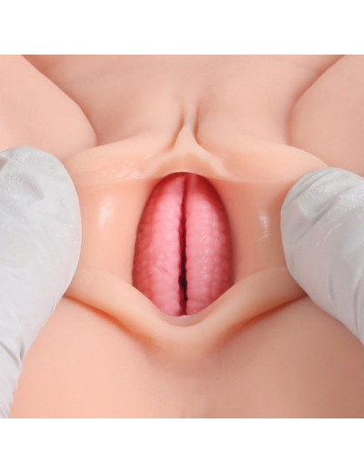 Мастурбатор в виде девушки Valentina Auto с вибрацией