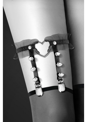 Подвязка с сердцем и шипами GARTER WITH HEART
