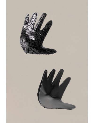 Чёрные пэстисы Hands в форме ладошек с пайетками